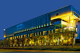 走进威尼斯9499登录入口